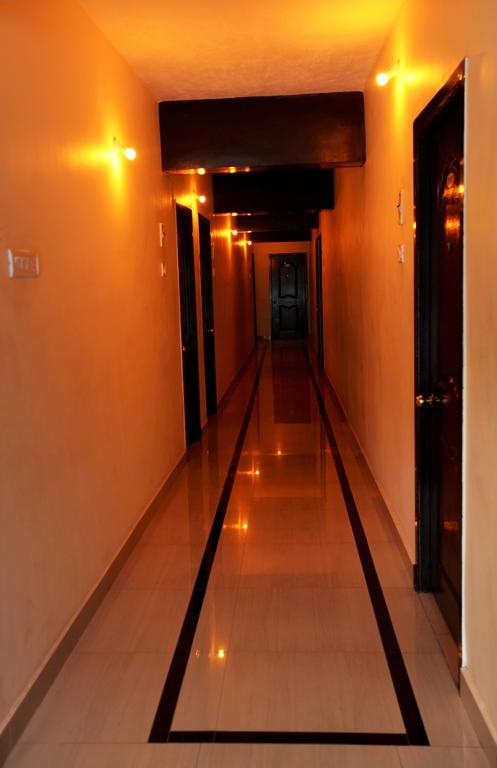 Aakash Inn Tiruvannāmalai Dış mekan fotoğraf